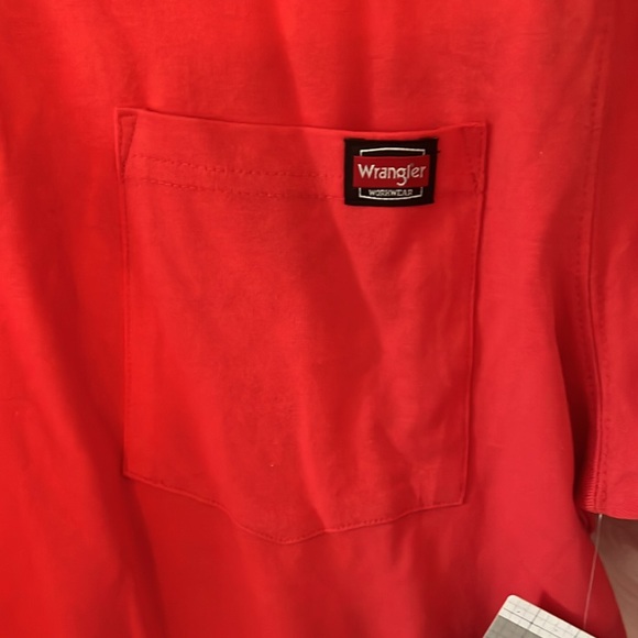 Red wrangler, workwear shirt size extra large - Picture 2 of 6